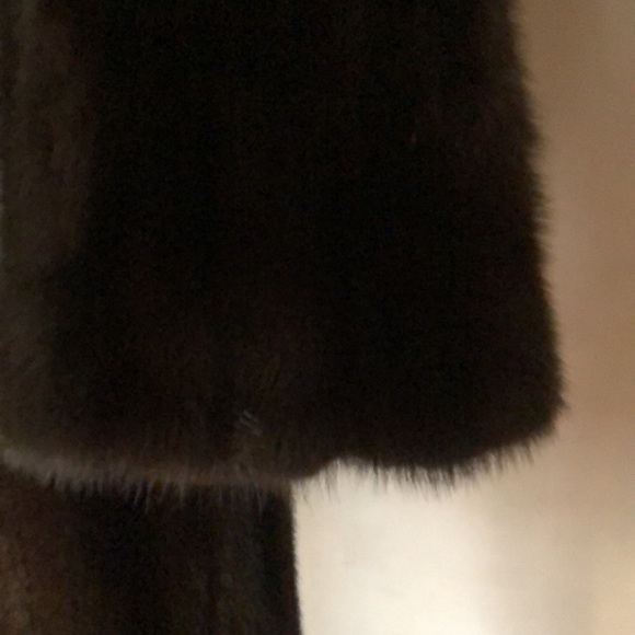 COPY - Blackgama mink coat - Picture 4 of 8